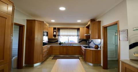 Moradia V4 , Sesmarias