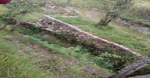 Terreno em Espiunca, Arouca, ideal para investimento turístico.