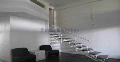 Loja em S.João da Madeira