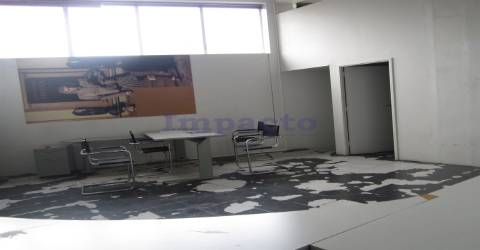 Loja em S.João da Madeira