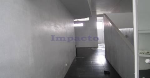 Loja em S.João da Madeira