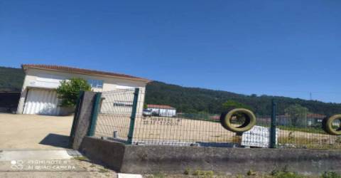 Armazém em Carregosa, Oliveira de Azeméis