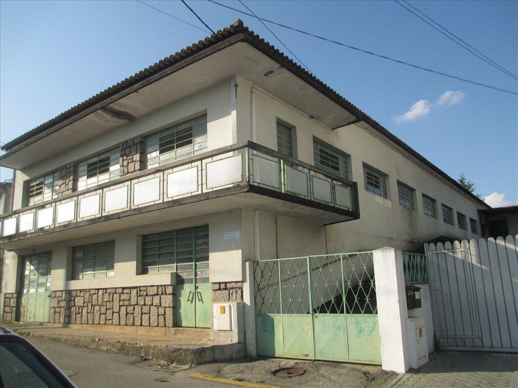 Armazém  Venda em Vila de Cucujães,Oliveira de Azeméis