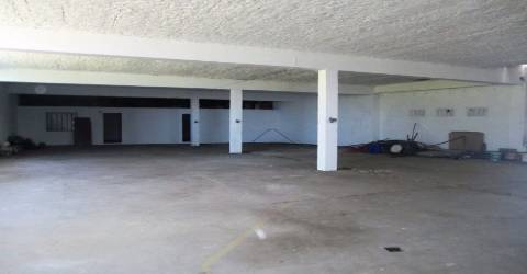 Armazém na Vila de Cucujães,Oliveira de Azeméis