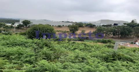 Terreno em Bustelo, São Roque
