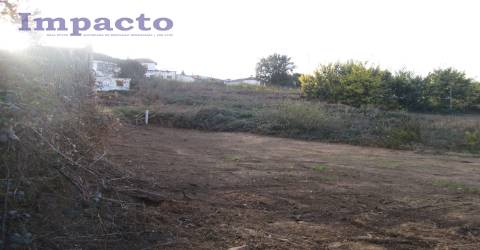 Lote de terreno para construção de moradia individual