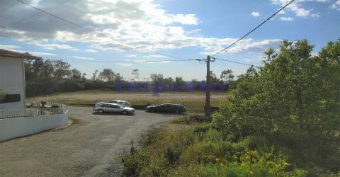 Lote de terreno para construção de moradia unifamiliar em Macinhata da Seixa, Oliveira de Azeméis