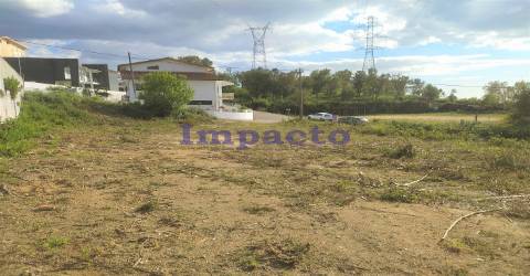 Lote de terreno para construção de moradia unifamiliar em Macinhata da Seixa, Oliveira de Azeméis