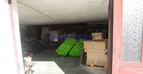 Loja para arrendamento em Romariz, Santa Maria da Feira