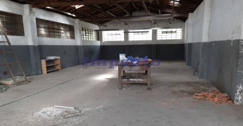 Armazém em São João da Madeira