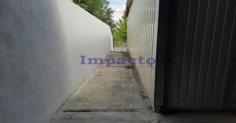 Armazém em São João da Madeira