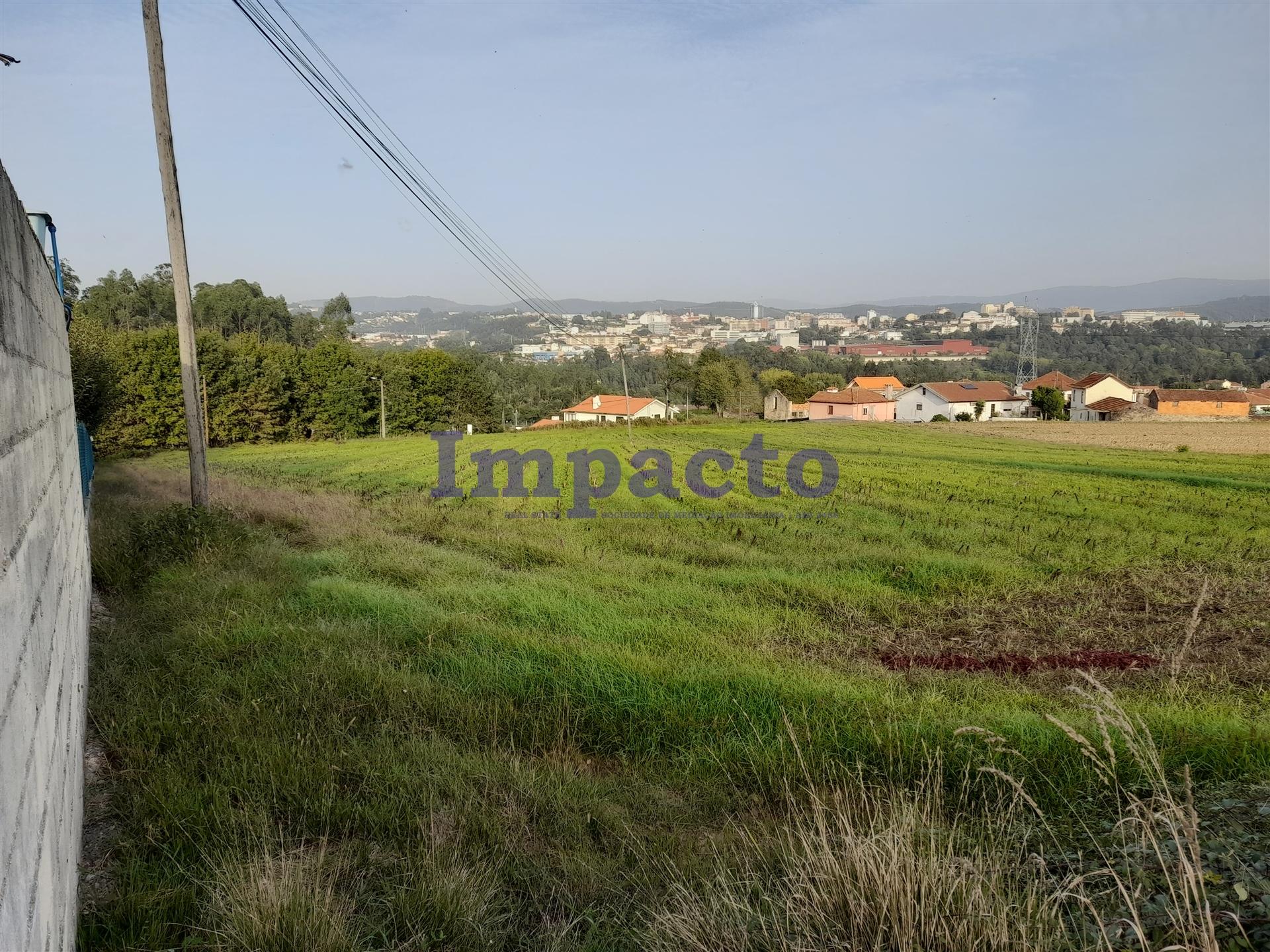 Terreno  Venda em Oliveira de Azeméis, Santiago de Riba-Ul, Ul, Macinhata da Seixa e Madail,Oliveira de Azeméis