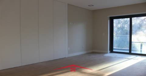 MORADIA NOVA T3 - OLIVEIRA DE AZEMÉIS