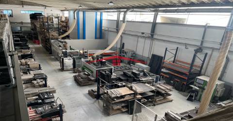 Excelente Armazém industrial para venda  - Cortegaça