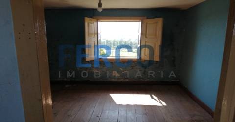 Moradia para Restaurar T3 Venda em Freamunde,Paços de Ferreira