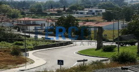 Moradia para Restaurar T3 Venda em Freamunde,Paços de Ferreira