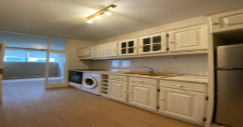 T2 na Foz Velha remodelado junto ao rio e mar