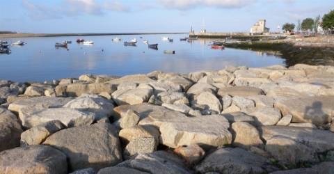 T2 na Foz Velha remodelado junto ao rio e mar