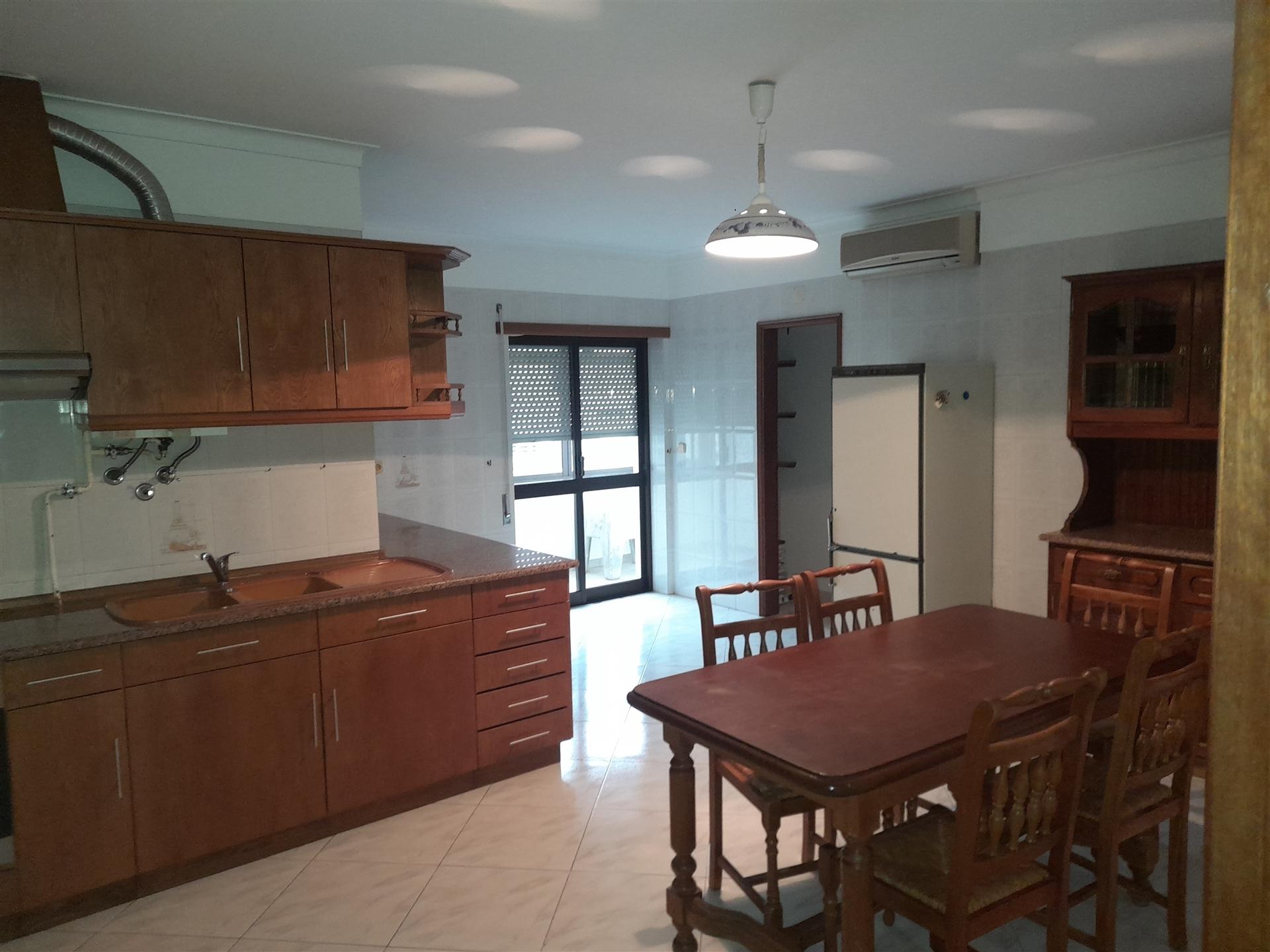 Apartamento T4 Venda em Castelo Branco,Castelo Branco