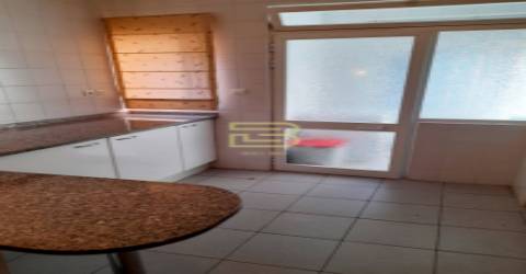 Apartamento T2 em Jovim, Gondomar para arrendamento.