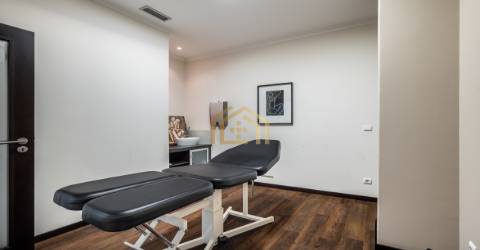 Clínica médica localizada em Leiria.