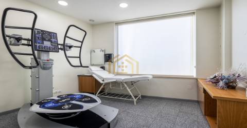 Clínica médica localizada em Leiria.