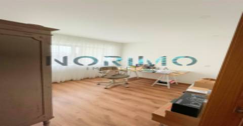 Apartamento T3 remodelado - Centro Póvoa de Varzim