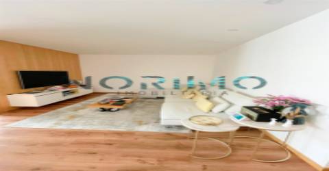 Apartamento T3 remodelado - Centro Póvoa de Varzim