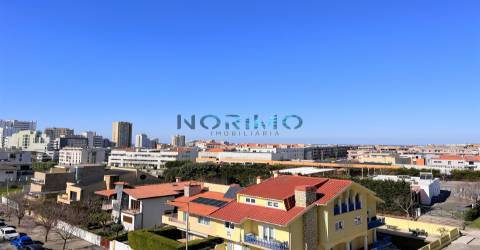 Apartamento T4+1 Venda em Póvoa de Varzim, Beiriz e Argivai,Póvoa de Varzim