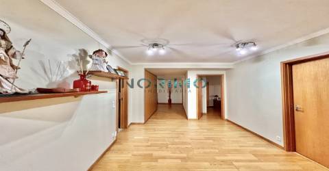 Apartamento T3 Venda em Póvoa de Varzim, Beiriz e Argivai,Póvoa de Varzim