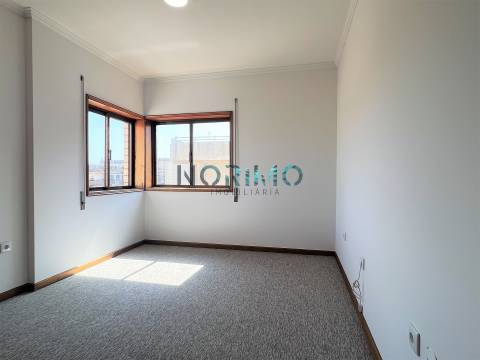 Apartamento T2 DUPLEX Venda em Aver-o-Mar, Amorim e Terroso,Póvoa de Varzim