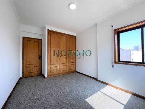 Apartamento T2 DUPLEX Venda em Aver-o-Mar, Amorim e Terroso,Póvoa de Varzim