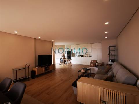 Apartamento T3 Venda em Póvoa de Varzim, Beiriz e Argivai,Póvoa de Varzim