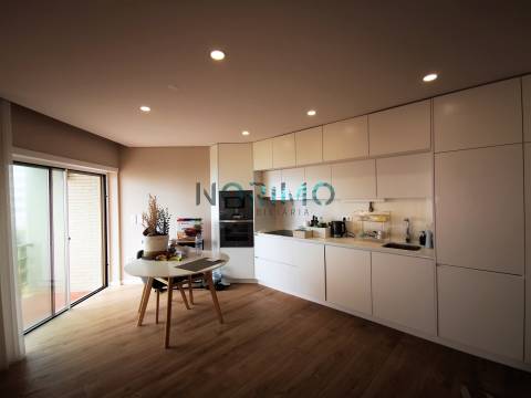 Apartamento T3 Venda em Póvoa de Varzim, Beiriz e Argivai,Póvoa de Varzim