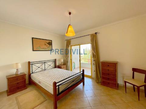 Apartamento T2 Venda em Quarteira,Loulé