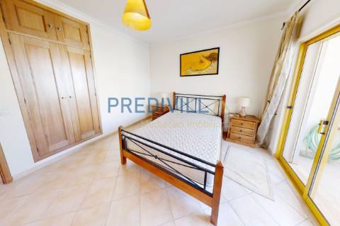 Apartamento T2 Venda em Quarteira,Loulé