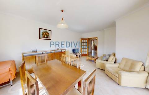 Apartamento T2 Venda em Quarteira,Loulé