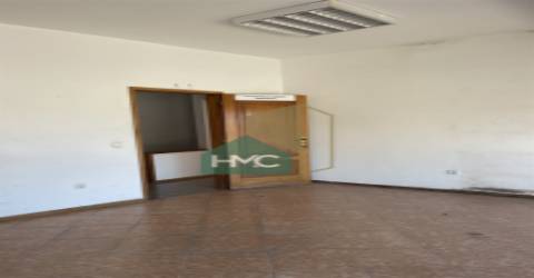 Armazém  Arrendamento em Lustosa e Barrosas (Santo Estêvão),Lousada