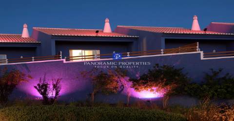 Encantador resort familiar bem posicionado alberga dez propriedades T-1 e dezanove T-1+1 propriedade