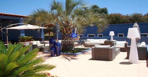 Encantador resort familiar bem posicionado alberga dez propriedades T-1 e dezanove T-1+1 propriedade