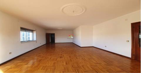 Moradia T5 Venda em Minde,Alcanena