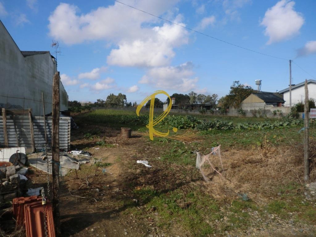 Terreno em Eixo