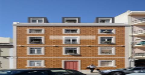 Apartamento T3 Duplex em Campo de Ourique