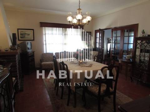 Quinta em Seixas com 40.000 m2 e vistas rio Minho