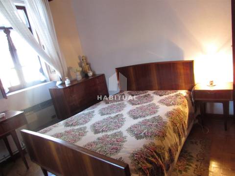 Quinta em Seixas com 40.000 m2 e vistas rio Minho