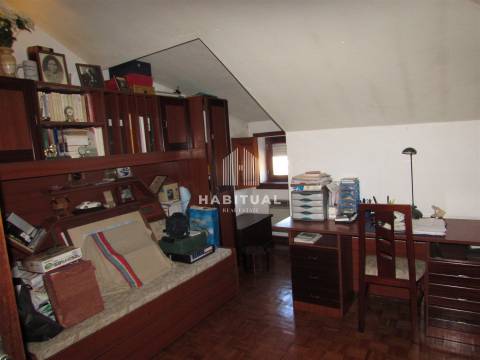 Quinta em Seixas com 40.000 m2 e vistas rio Minho