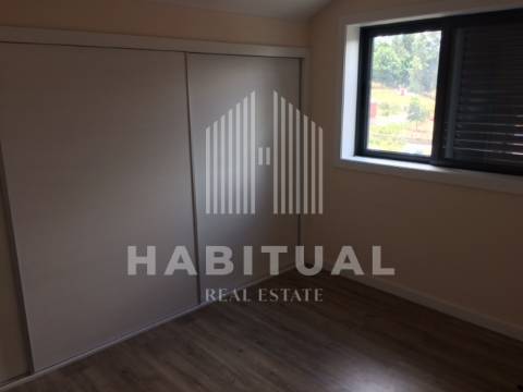 Moradia Isolada T4 em Campos  ( ARRENDADA)