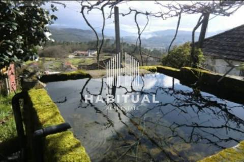 Quintinha T2+1 em Arcos de Valdevez