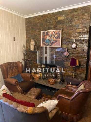 Moradia Isolada T4 em pleno Centro de Viana do Castelo com jardim