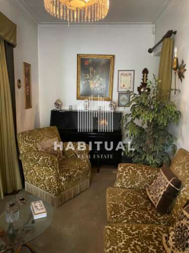 Moradia Isolada T4 em pleno Centro de Viana do Castelo com jardim